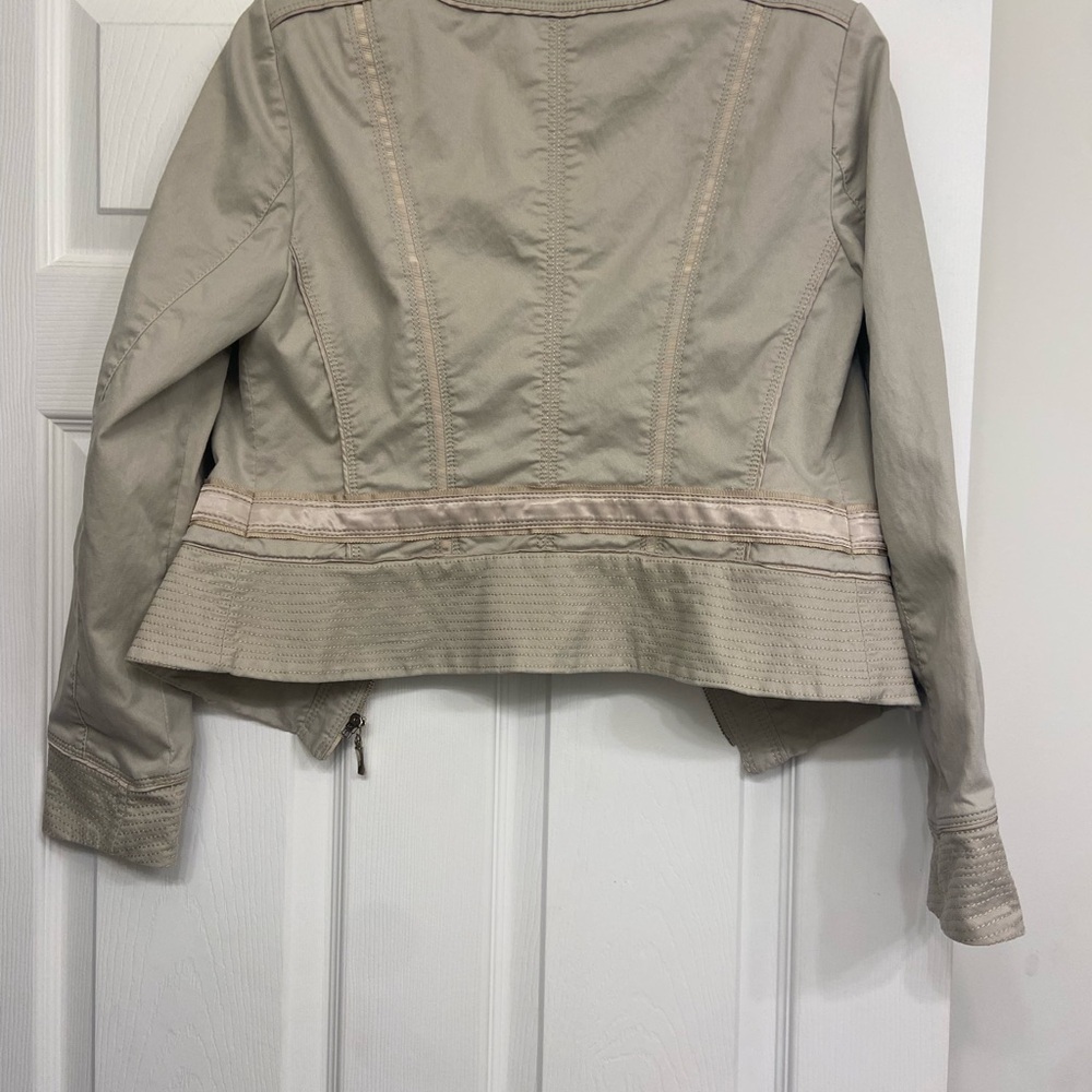 White House Black Market Light Tan Utility Jacket - Picture 3 of 5
